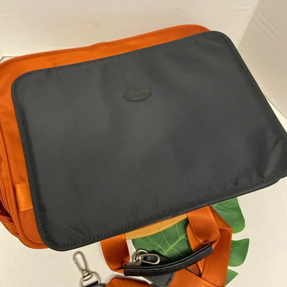 LongChamp Burnt Orange Laptop Messenger Bag & Laptop Folder sleeve